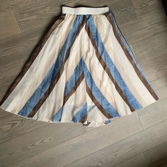 CHICO’S midi skirt - Picture 3 of 9
